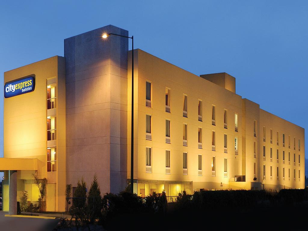 Express Junior By Marriott Zona Industrial Hotel